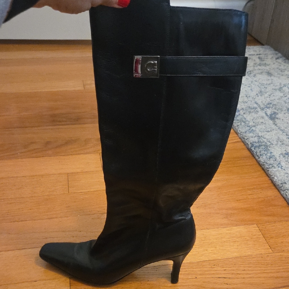Salvatore Ferragamo Black Leather Heeled Boots